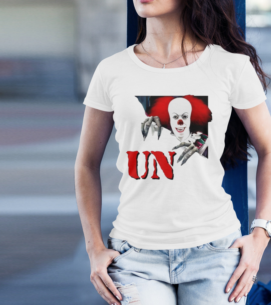 Pennywise The Dancing Clown Horror Movie Character UN T-Shirt