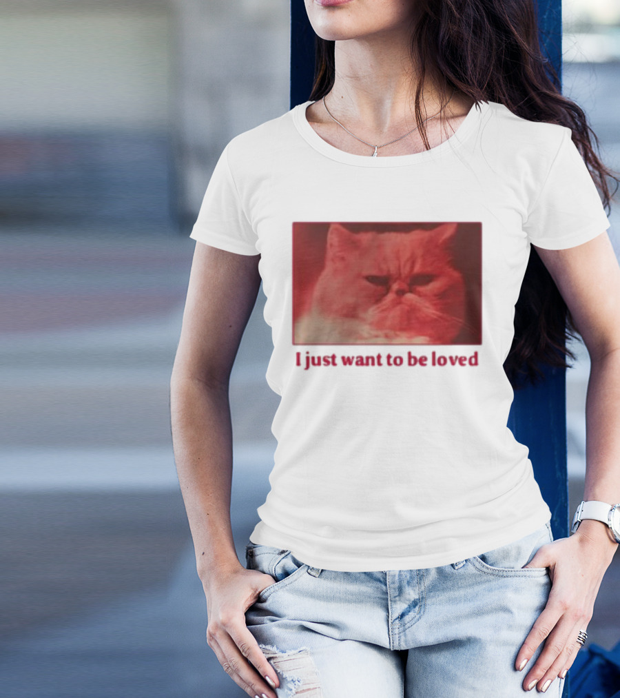 Volodymyr Testardі I Just Want To Be Loved Grumpy Cat Red Tones T-Shirt