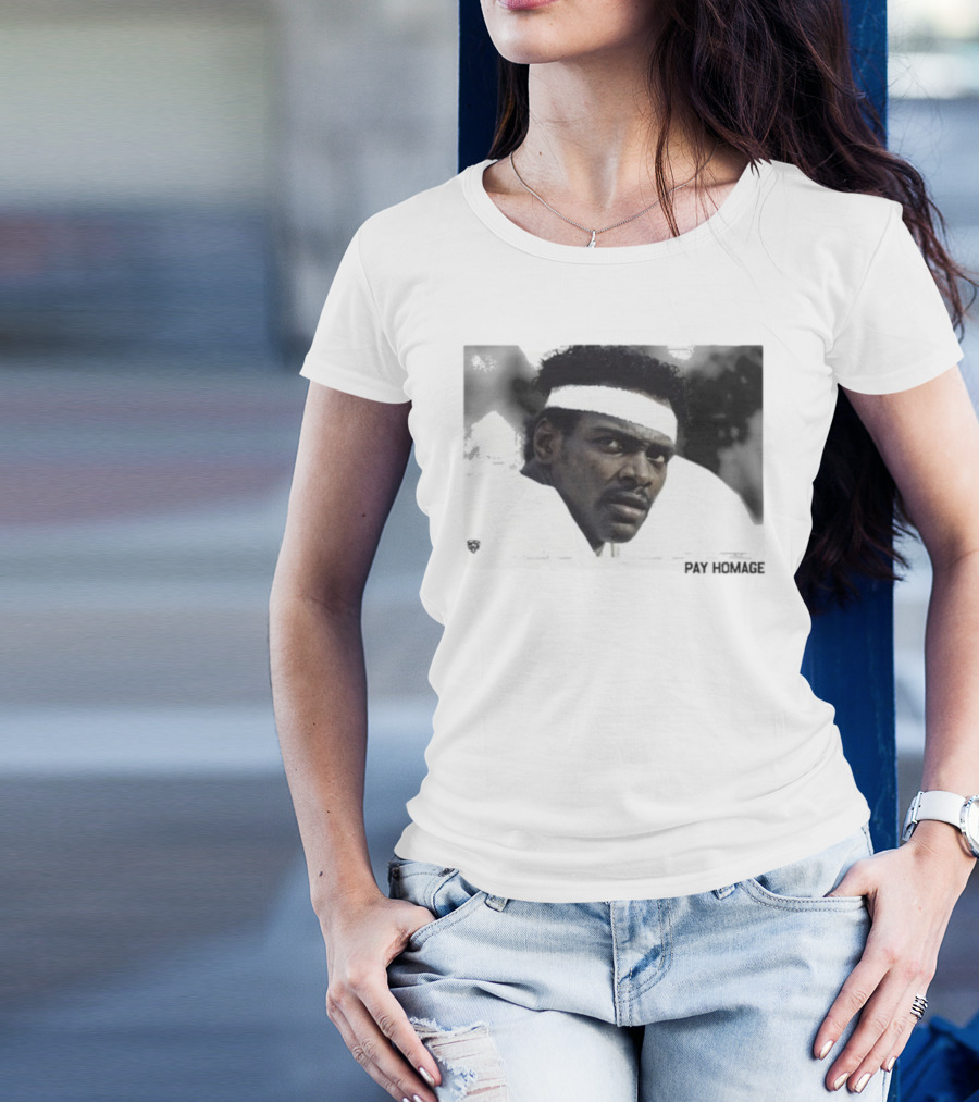 Walter Payton Chicago Bears Pay Homage NFL Legend T-Shirt