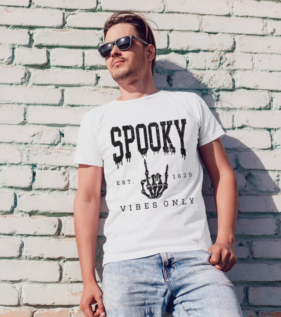 Spooky Vibes Only Skeleton Est 1629 Halloween T-Shirt