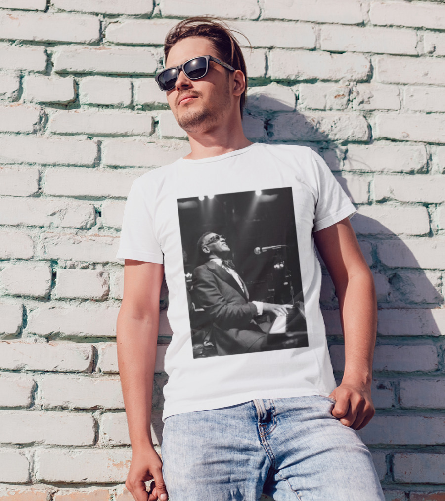 Ray Charles Live On Stage At The Piano In Black And White T-Shirt