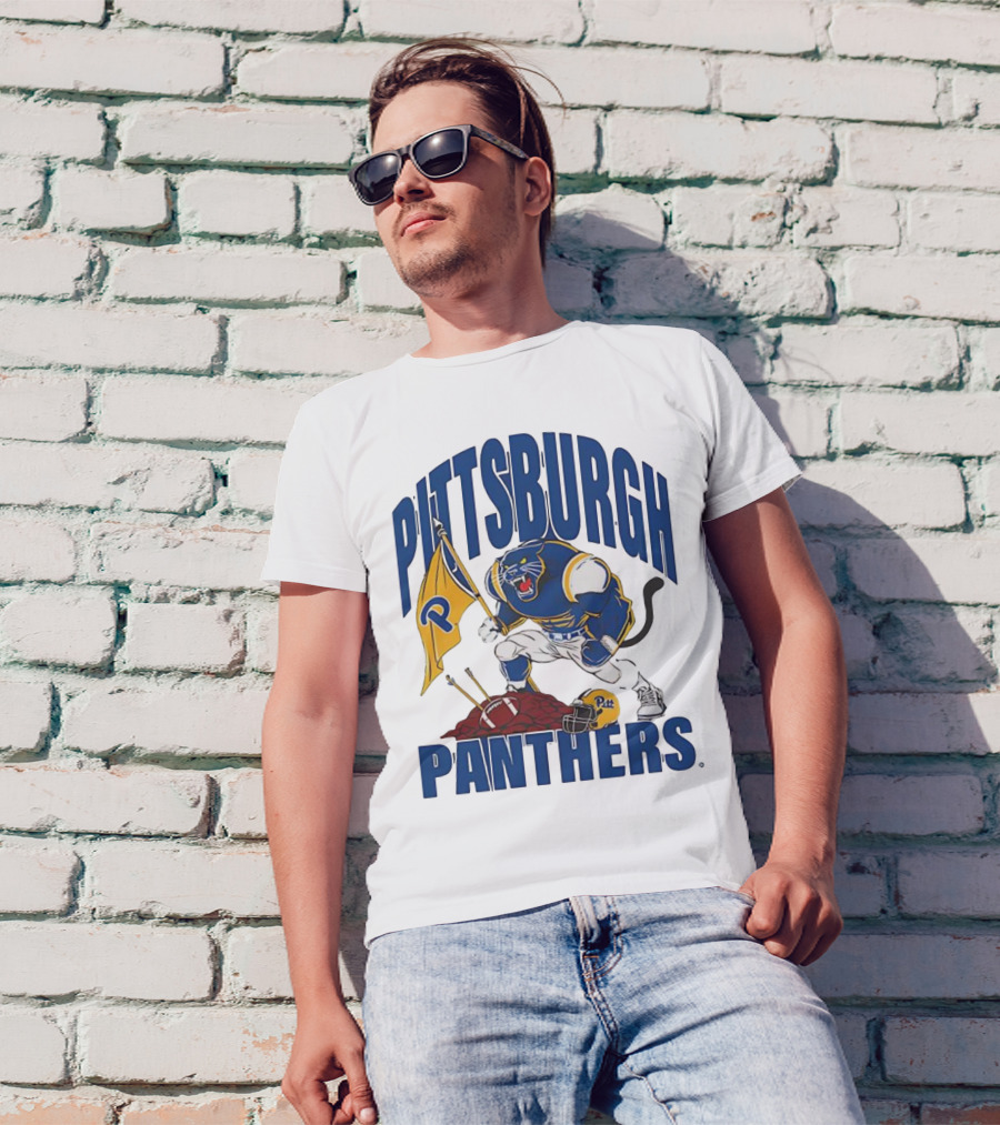 Pittsburgh Panthers Pitt Mascot Planting Flag Football Helmet T-Shirt