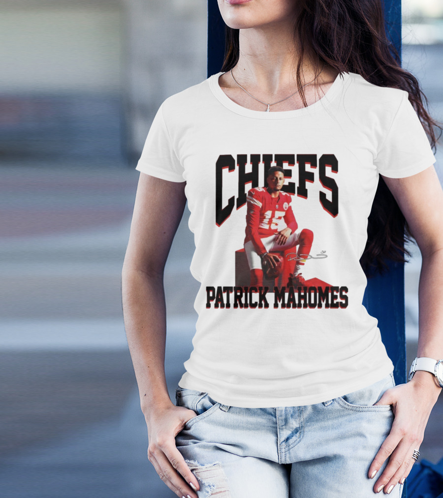 Patrick Mahomes Chiefs Signature Football Number 15 Kansas City T-Shirt