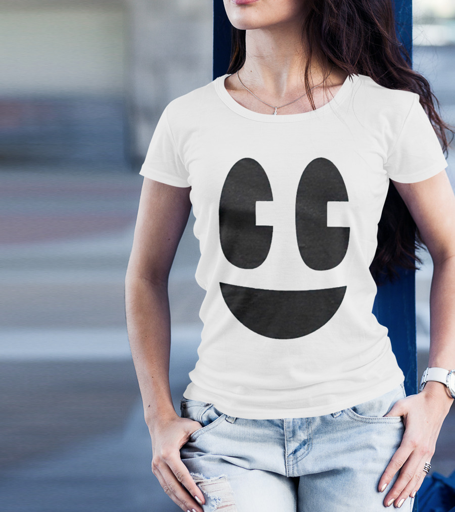 Craftee Happee Smiley Face T-Shirt