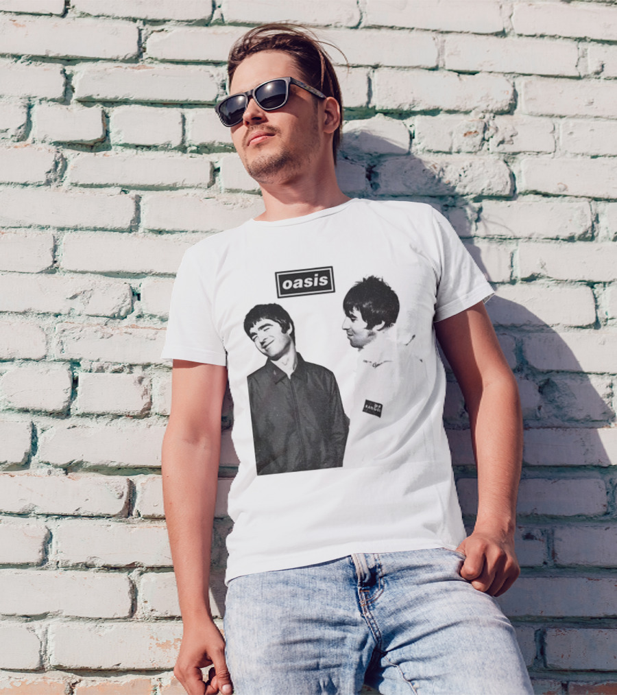 Noel Vs Liam Gallagher Oasis Band Kangol Vintage T-Shirt