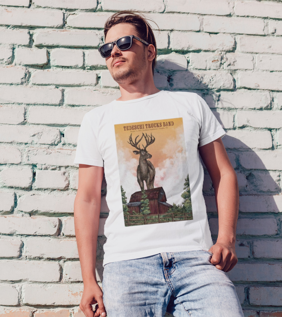 Tedeschi Trucks Band October 15 2025 FirstBank Amphitheater Franklin TN Deer On Barn T-Shirt