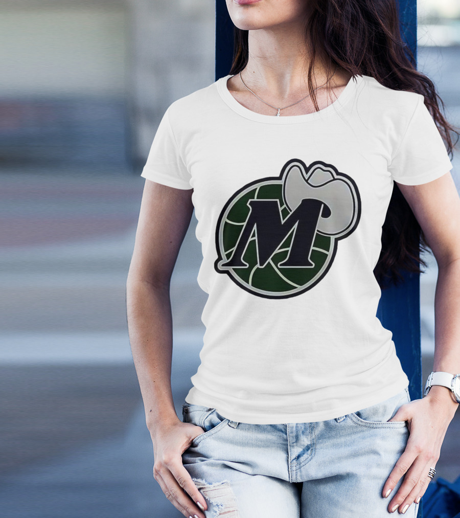 Dallas Mavericks M With Cowboy Hat And Basketball Icon T-Shirt