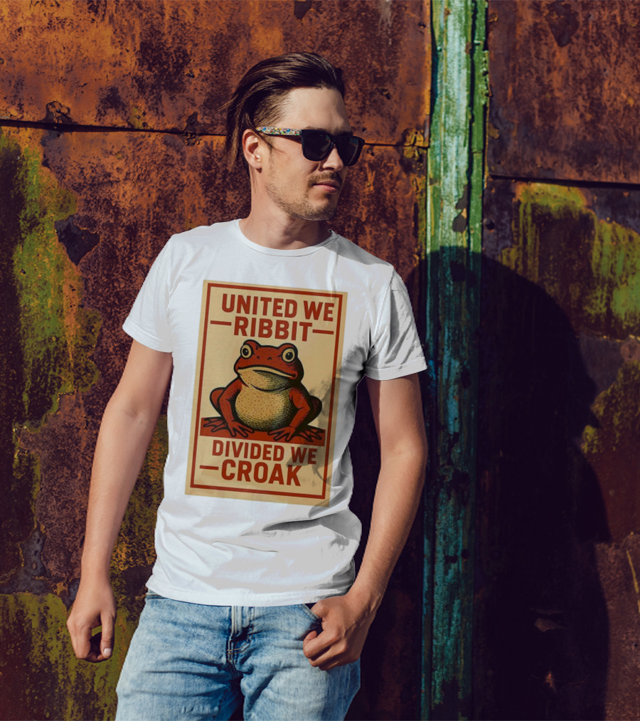 United We Ribbit Divided We Croak Frog Speaking Teamwork Message T-Shirt