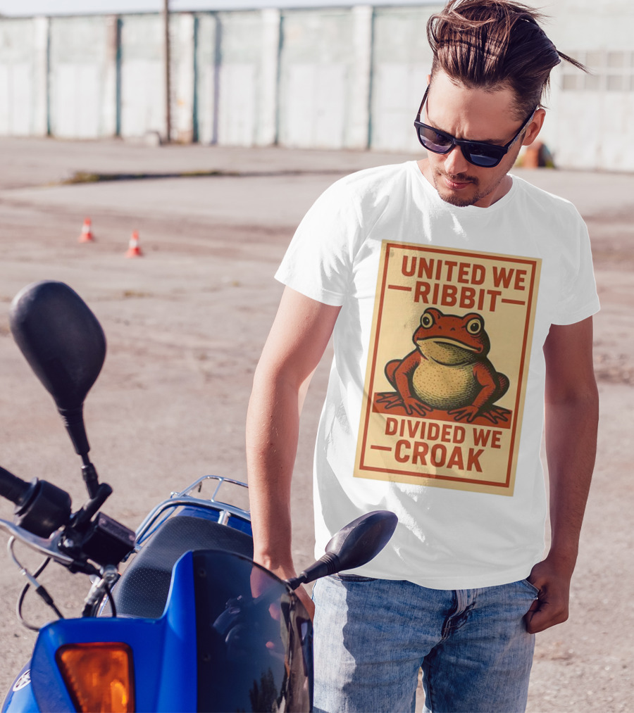 United We Ribbit Divided We Croak Frog Speaking Teamwork Message T-Shirt