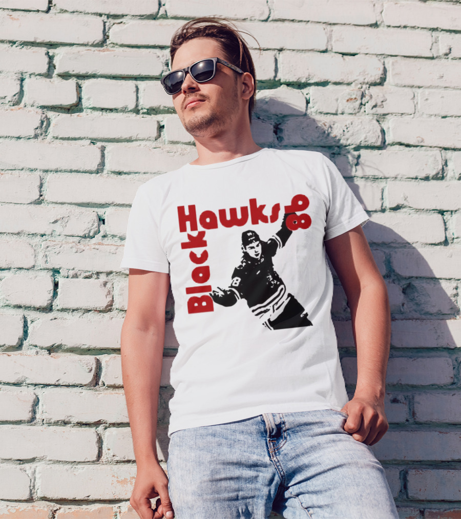 Chicago Blackhawks 98 NHL Hockey Player Celebration T-Shirt