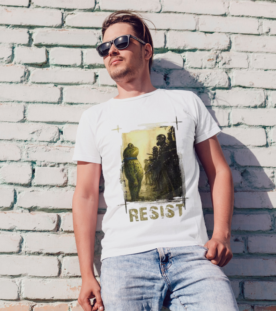 Resist Portland Frog Protest Vintage Activist Police Confrontation T-Shirt