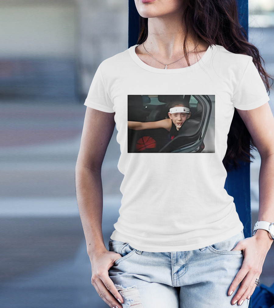 Breanna Stewart 30 Signature Photo T-Shirt