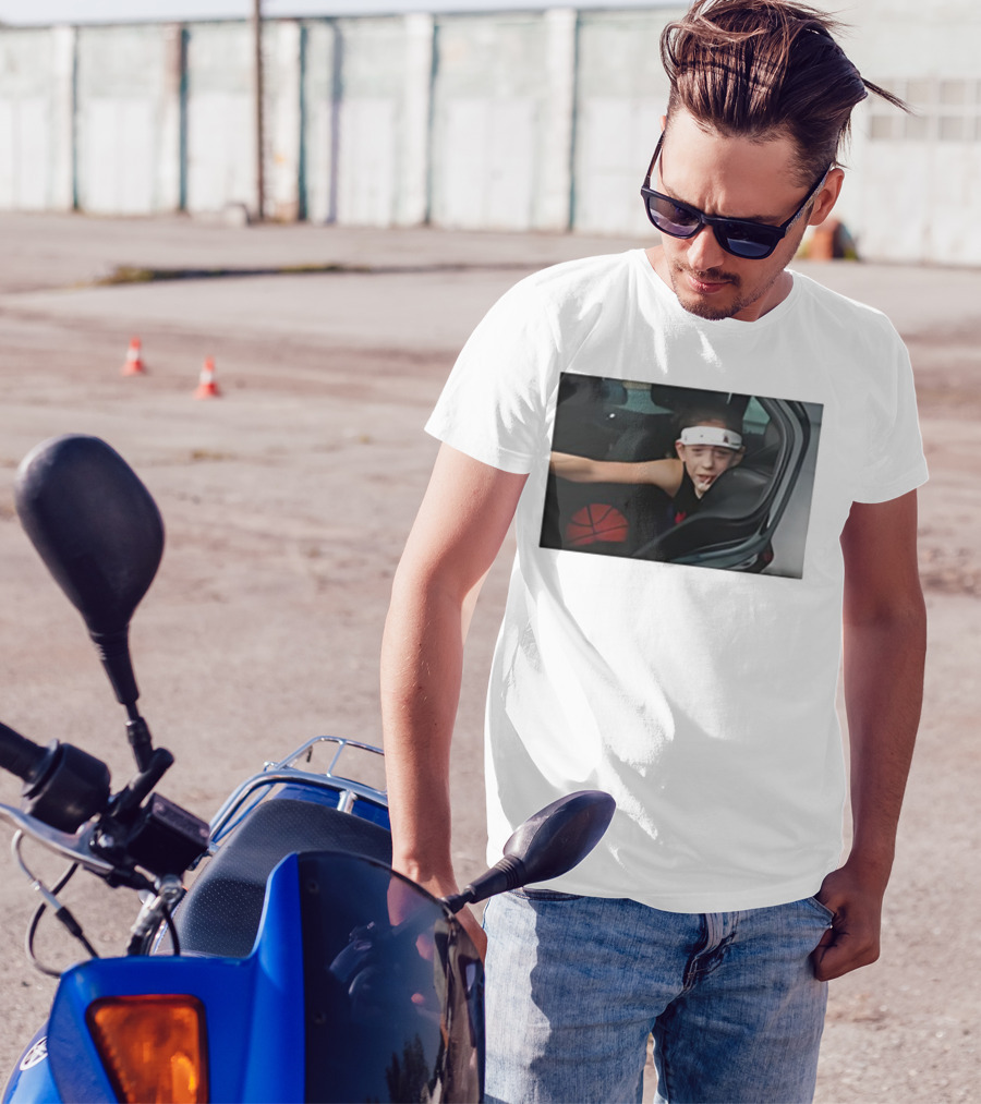 Breanna Stewart 30 Signature Photo T-Shirt