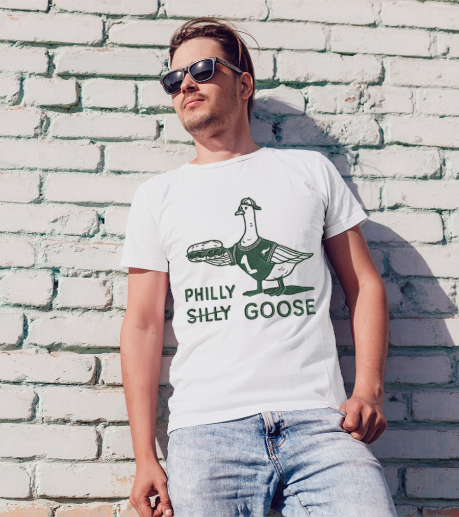 Philly Silly Goose Philadelphia Phillies Eagles T-Shirt