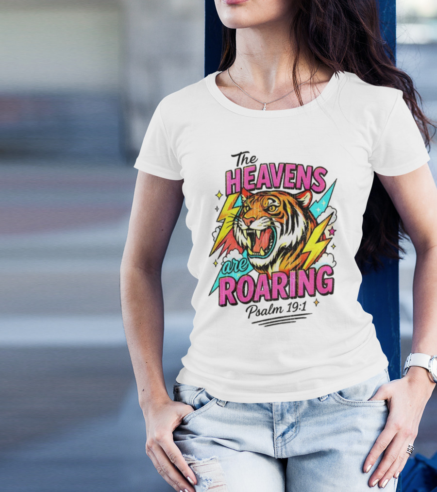 Tigers The Heavens Are Roaring Psalm 19:1 90s Style T-Shirt
