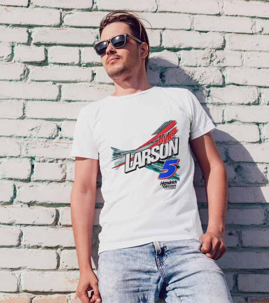 Kyle Larson 5 Hendrick Motorsports Collection Racing Team T-Shirt