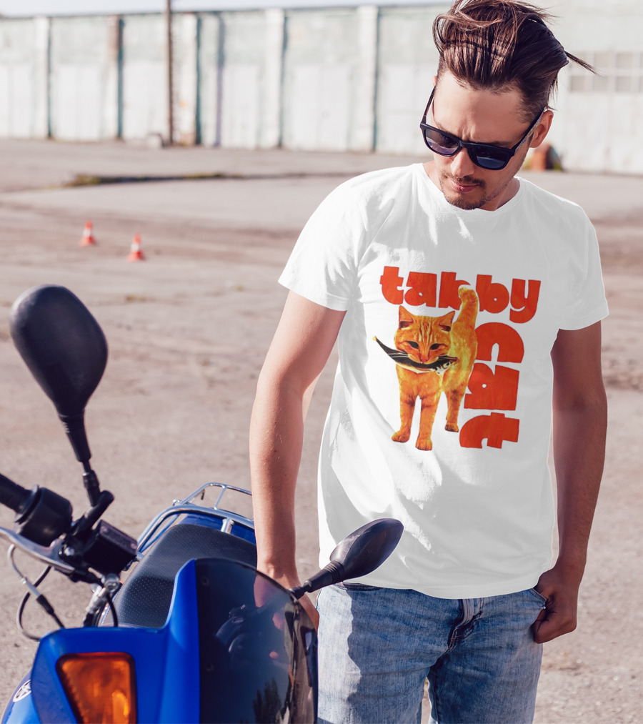 Tabby Cat Holding Fish Meme Retro Font T-Shirt