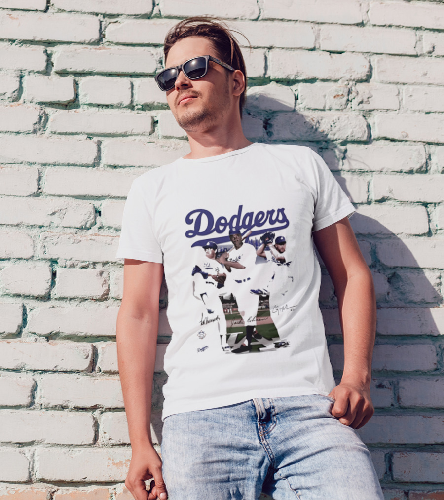 Los Angeles Dodgers Mookie Betts Steve Sax Clayton Kershaw Signatures Vintage Style T-Shirt