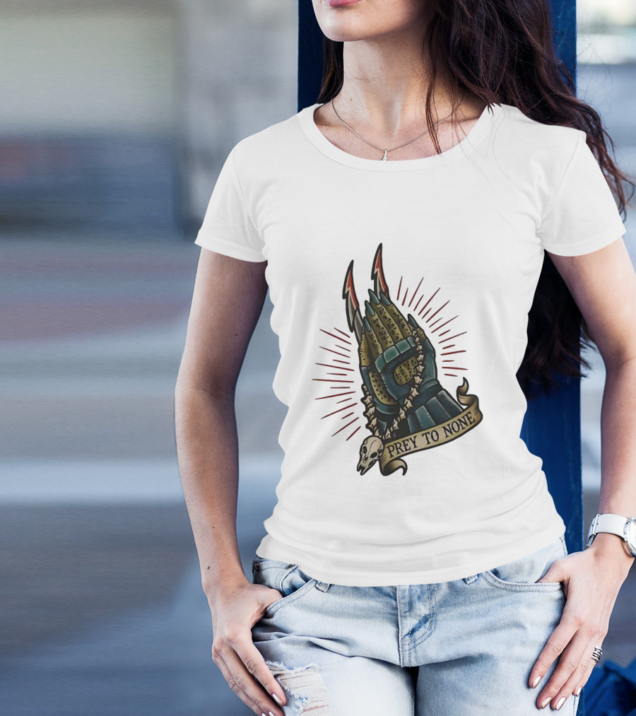 Prey To None Alien Claw With Skull And Star Chain T-Shirt
