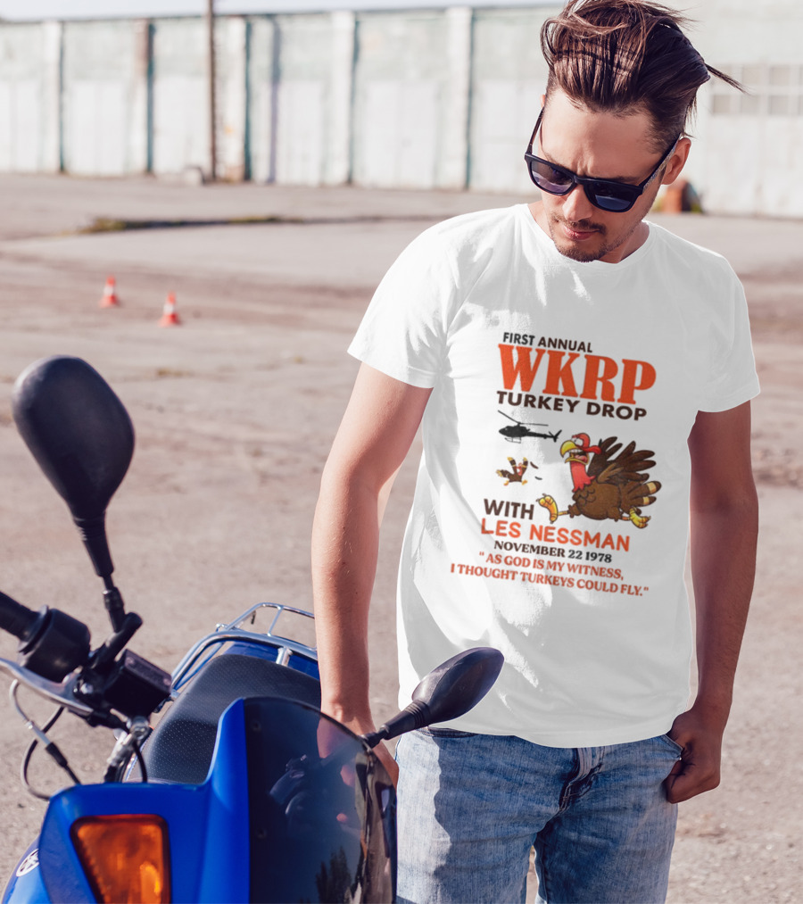 Vintage WKRP Turkey Drop First Annual With Les Nessman As God Is My Witness November T-Shirt
