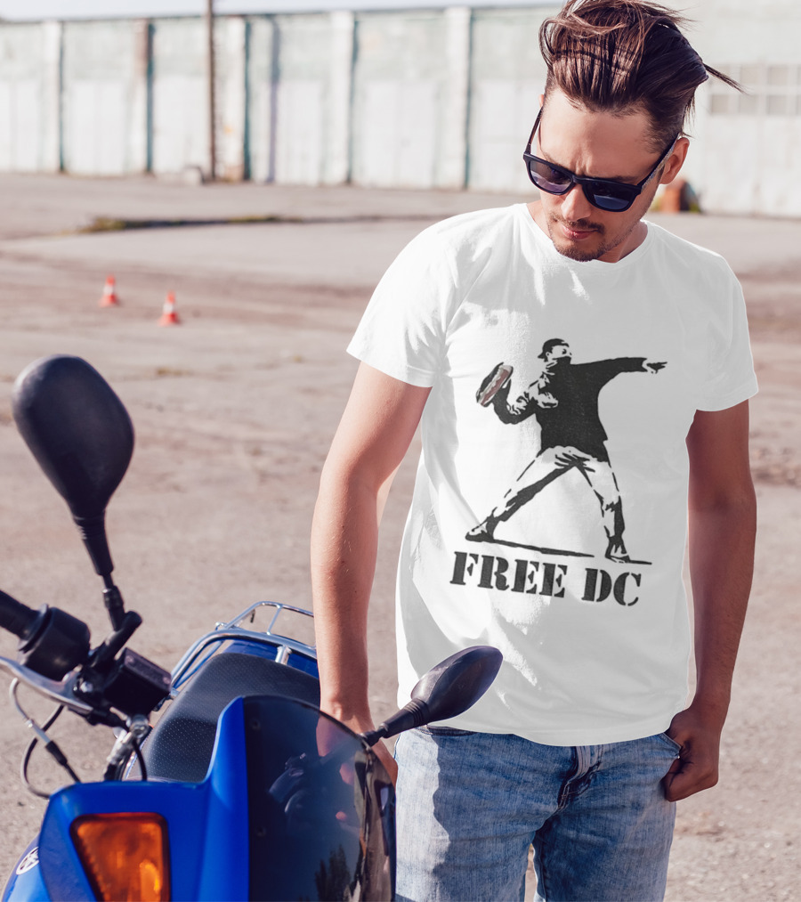 Free DC Sandwich Thrower Banksy Style T-Shirt