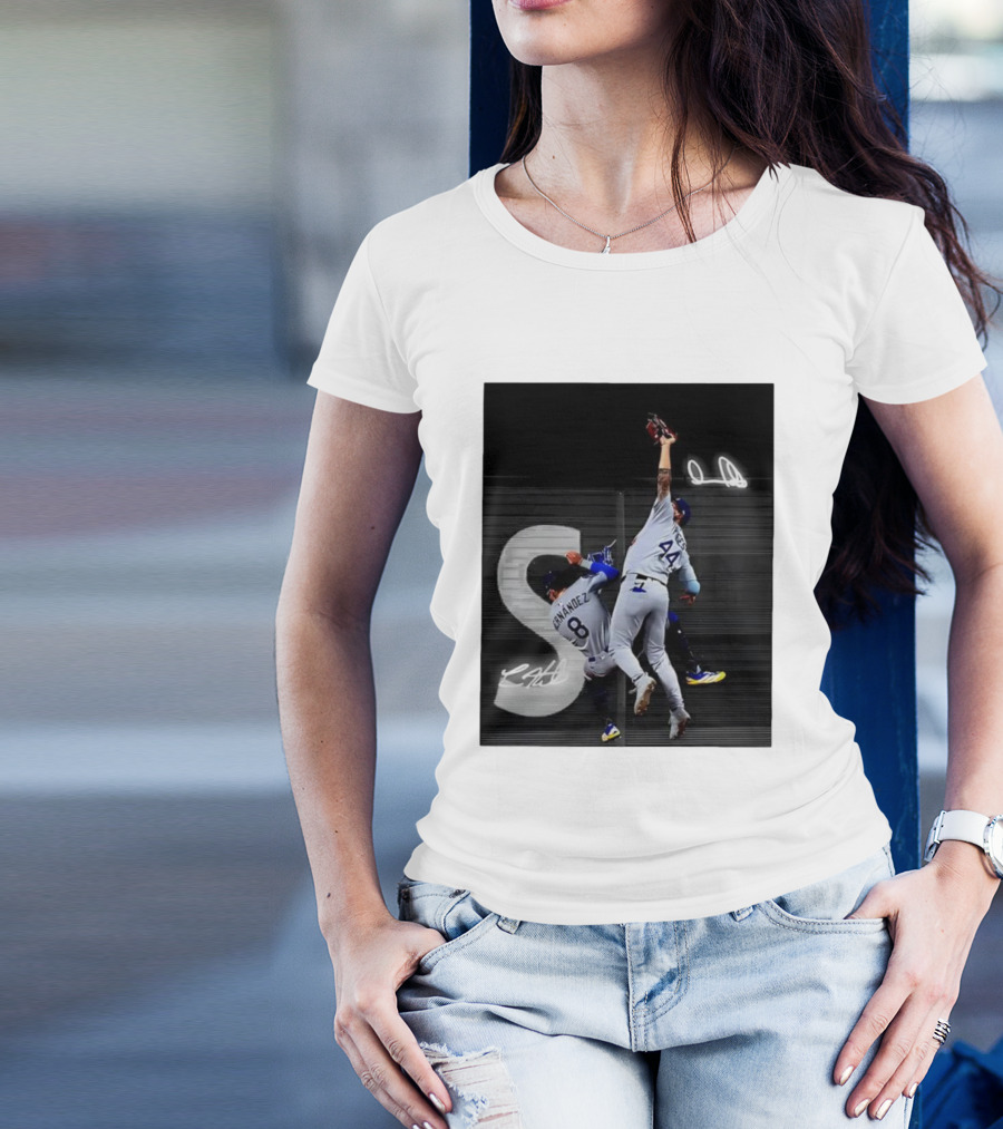 World Series Game 7 Hernández 8 Pages 44 Signatures T-Shirt