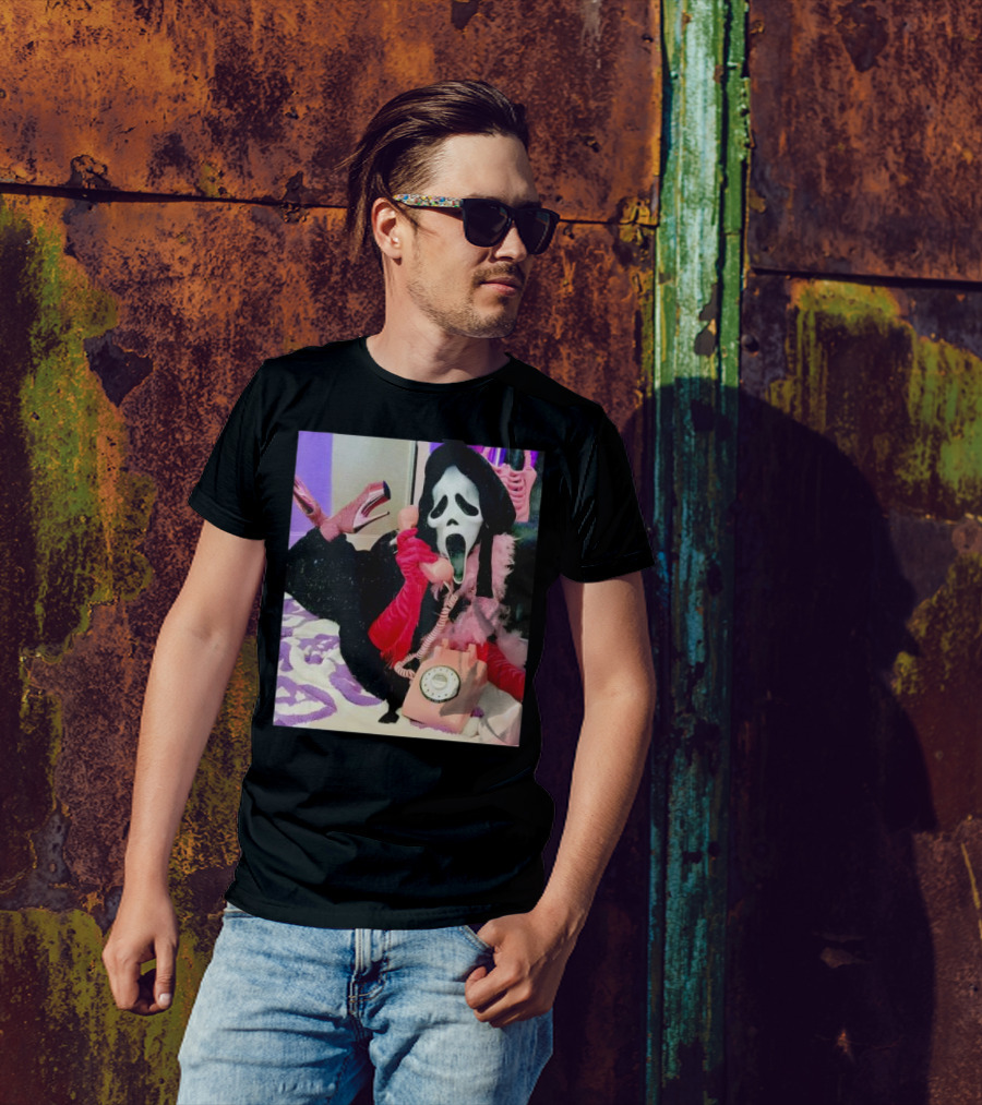 Scream Ghostface Halloween Pink Vintage Telephone Retro Style T-Shirt