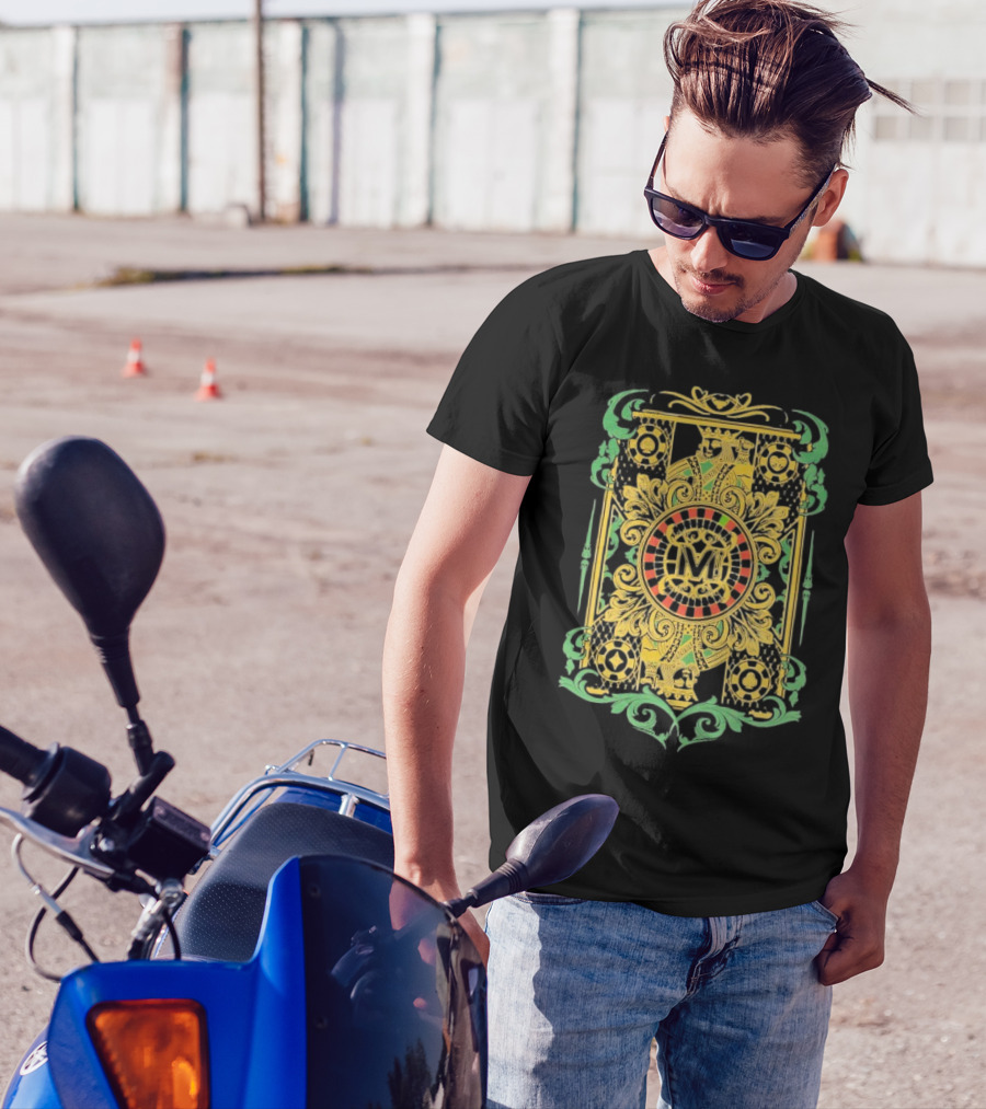 Vegas Matt The King Ornate Card Green Gold Circular M T-Shirt