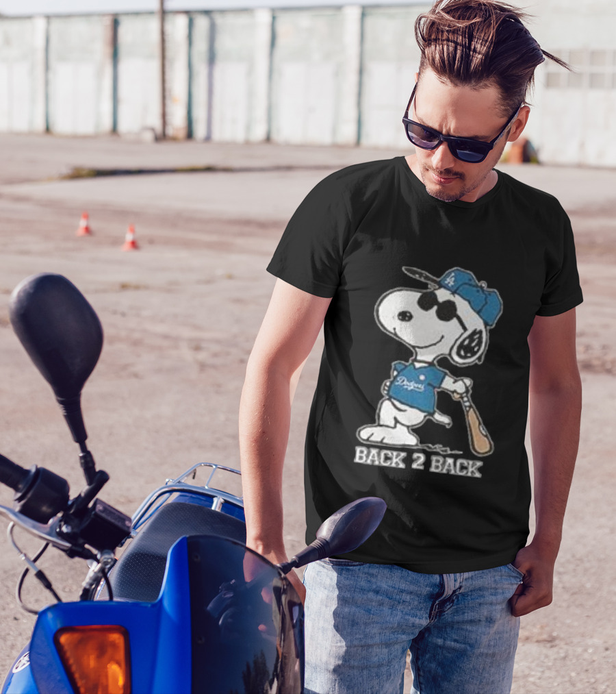 Snoopy Dodgers Back 2 Back Baseball Champion T-Shirt