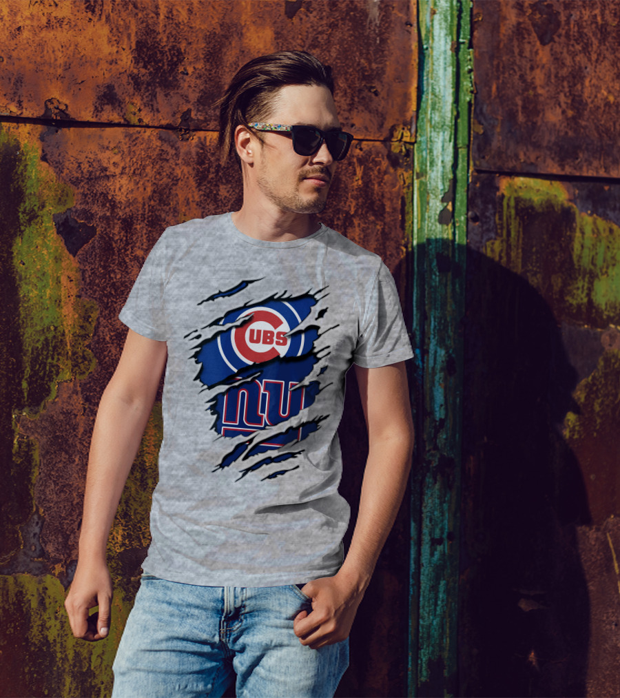 Cubs Giants Logo Fusion Ripped T-Shirt