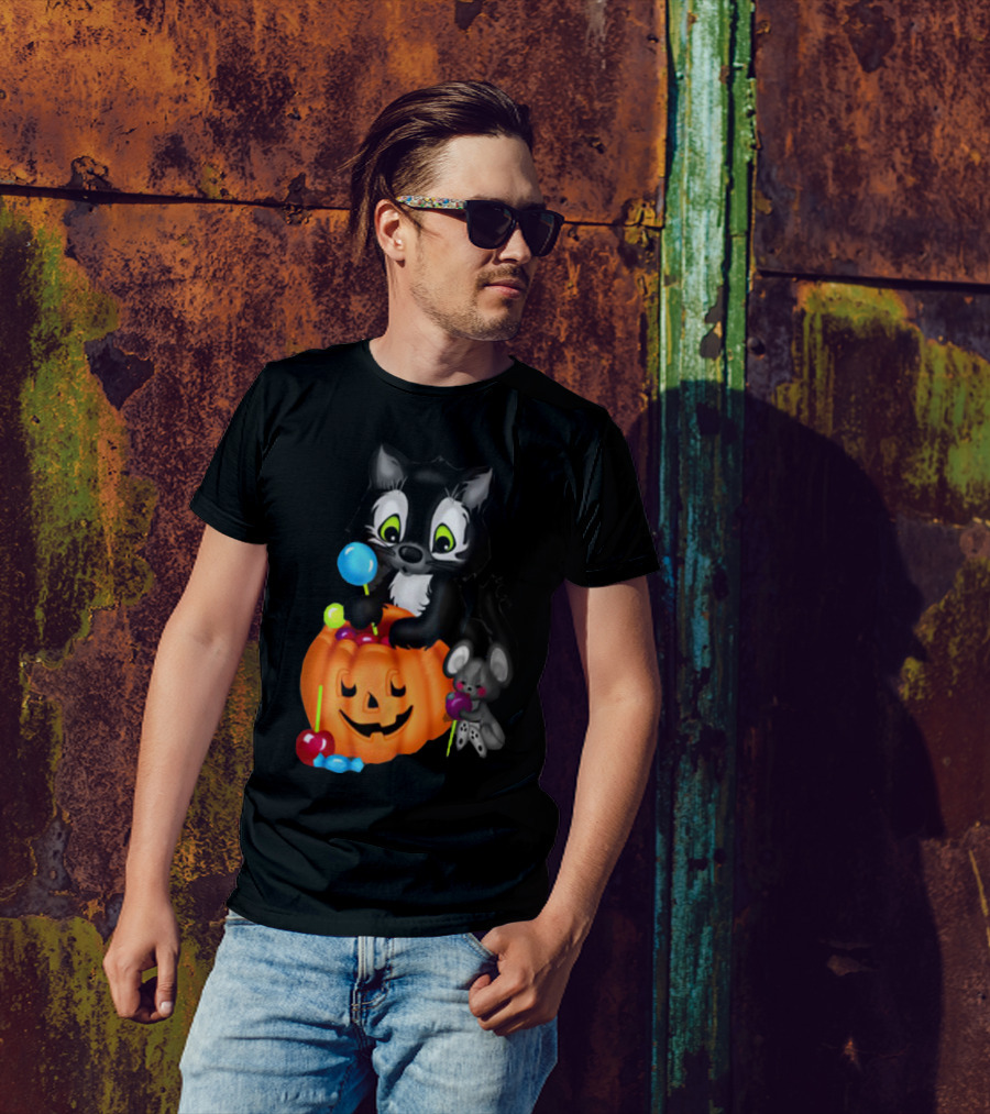 Halowen Cute Cat And Mouse With Candy And Pumpkin T-Shirt