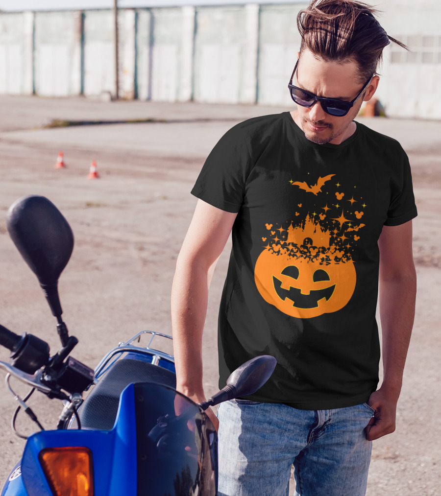 Halloween 74 Magic Pumpkin Castle And Mickey Bat Nightfall T-Shirt