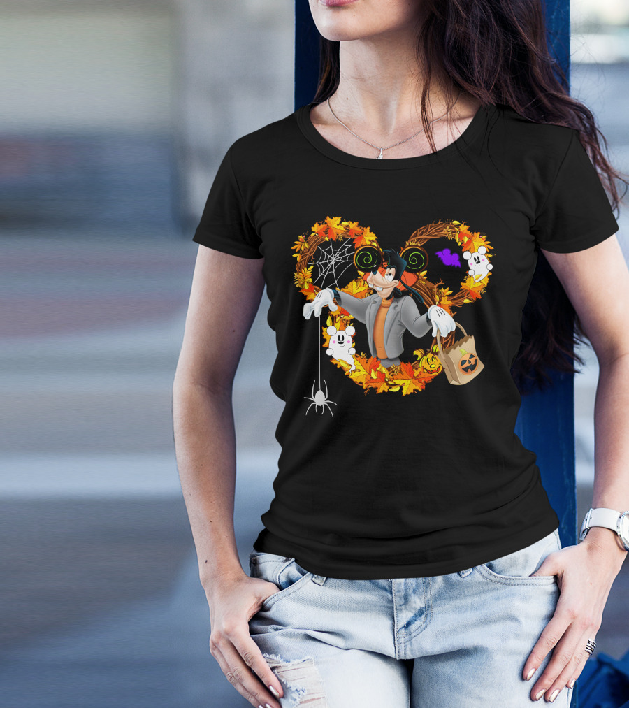 Halloween Goofy In Heart Of Autumn Leaves With Ghosts And Spider T-Shirt