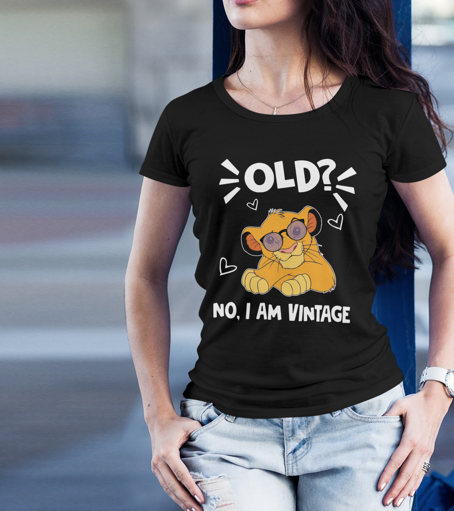 Simba Old No I Am Vintage T-Shirt