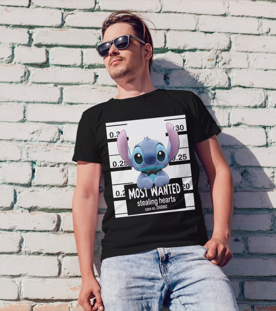 Most Wanted Stealing Hearts Alien Case No. 2568962 T-Shirt