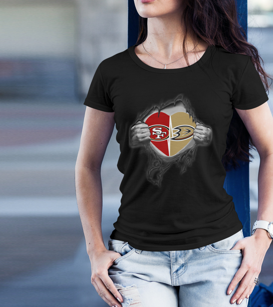 Sf 49ers Anaheim Ducks Heart With Ripped Hands T-Shirt
