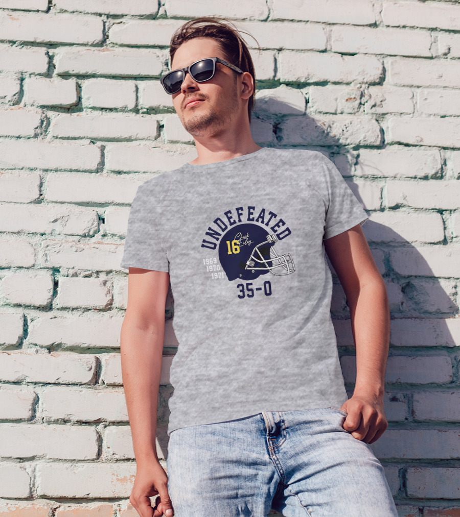 Undefeated Chuck Ealey 1969 1970 1971 35-0 Helmet 16 T-Shirt