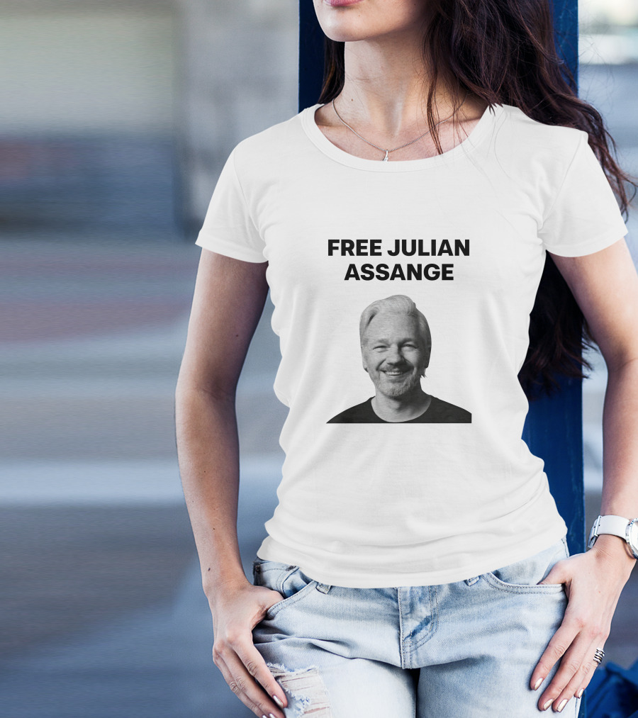 Free Julian Assange Protest Wikileaks Shop T-Shirt