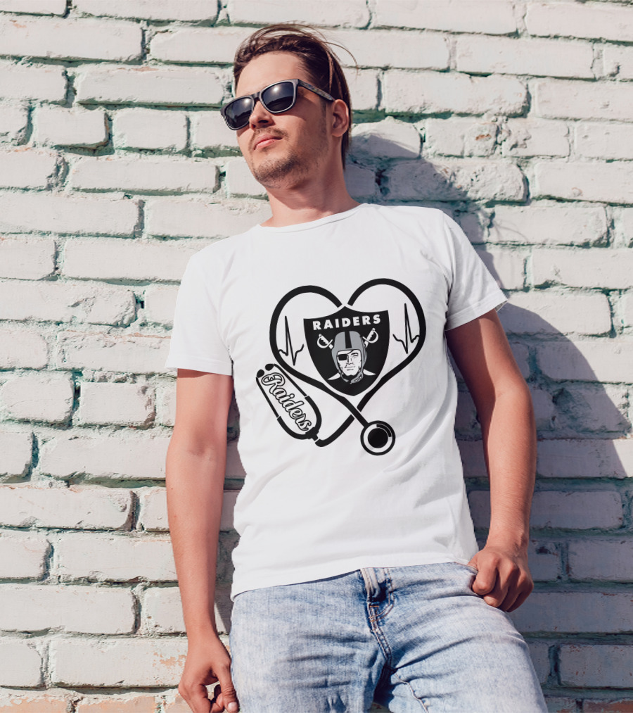 Nurse Heart Love Raiders Stethoscope T-Shirt