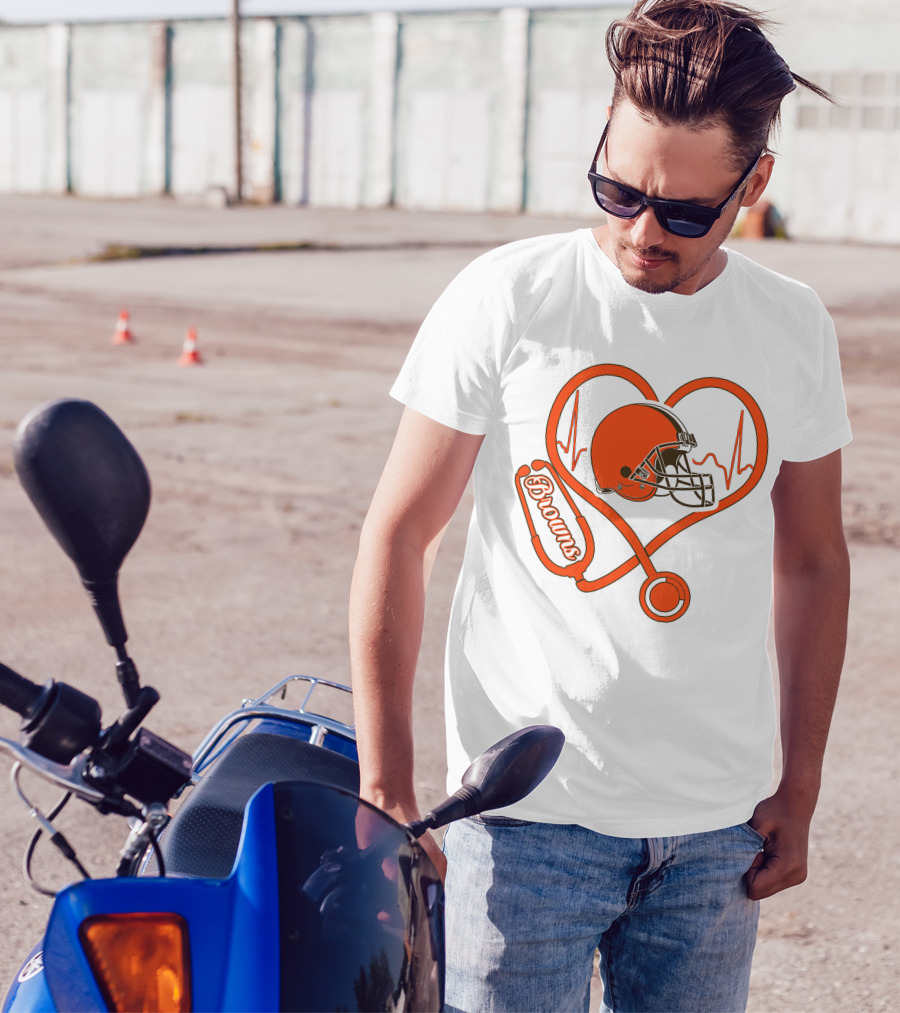 Nurse Heartbeat Browns Helmet Stethoscope T-Shirt
