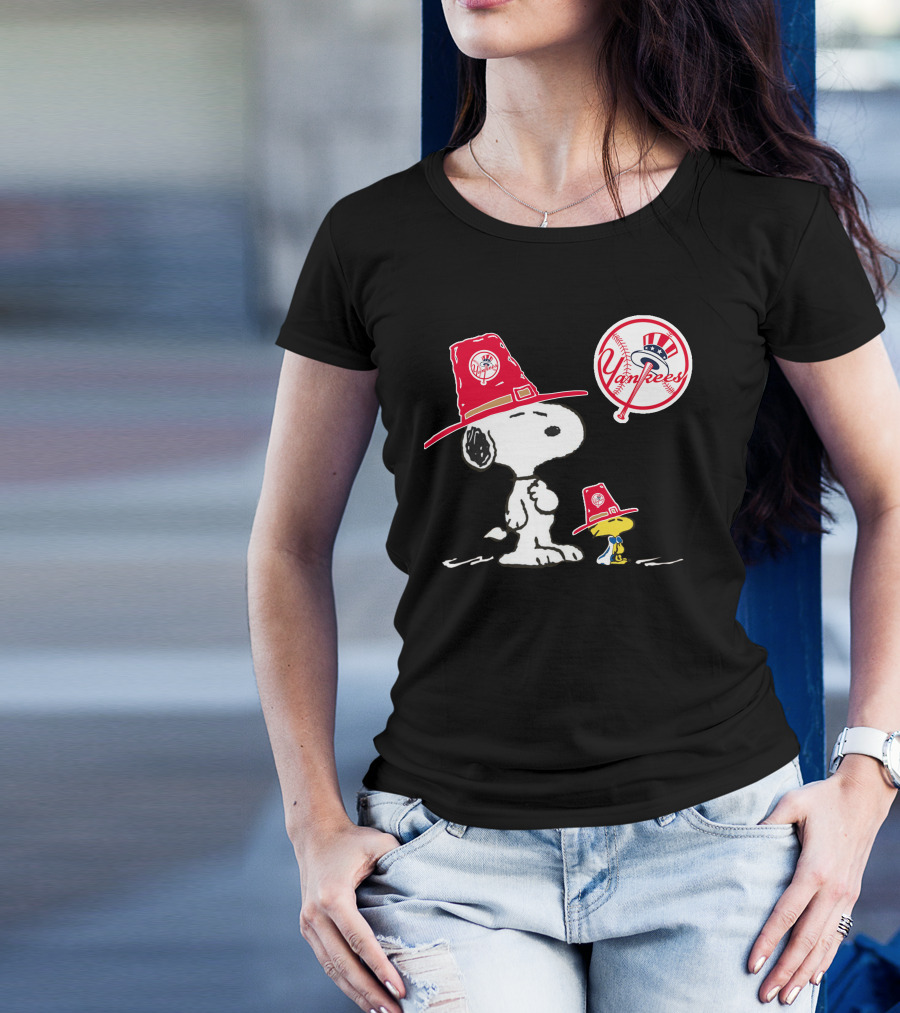 Yankees Snoopy Woodstock Baseball Hat T-Shirt