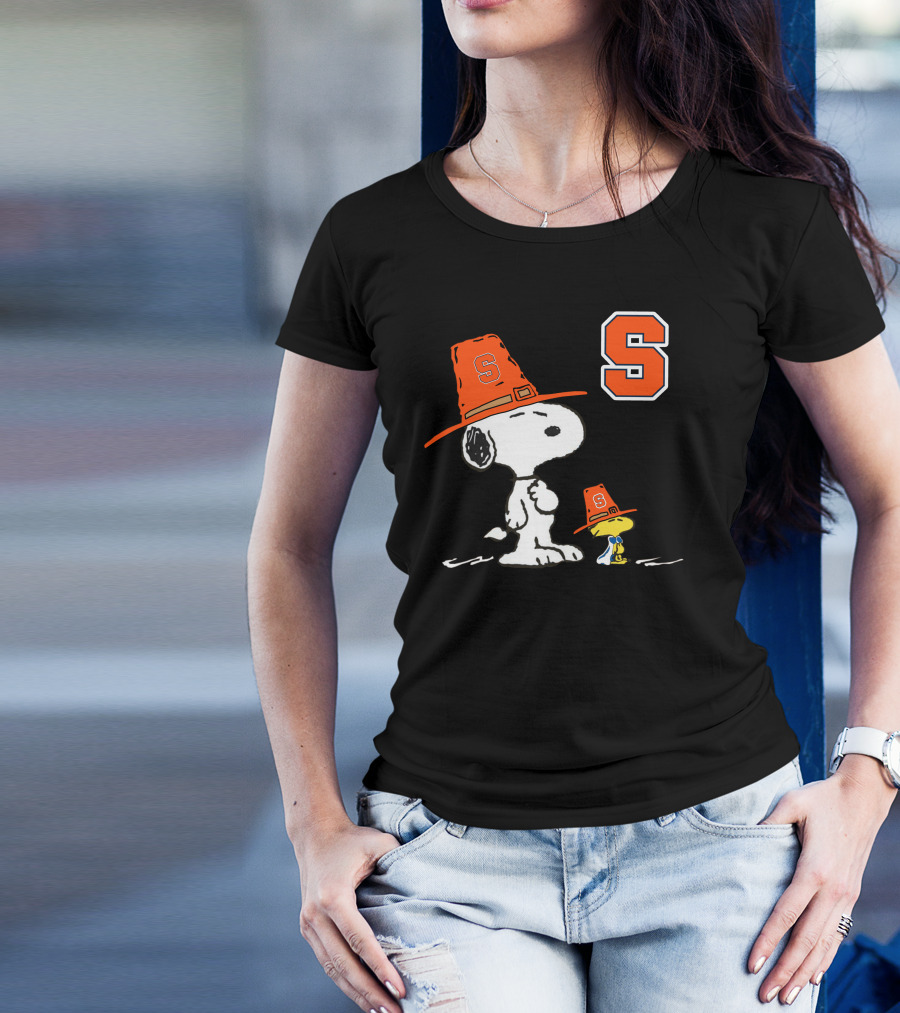 Syracuse Orange Snoopy Woodstock Pilgrim Hats T-Shirt