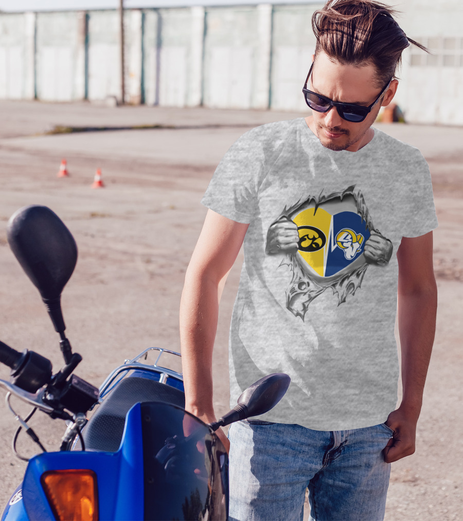 Iowa Hawkeyes Heart Ripping Open To Face Rams Showdown T-Shirt