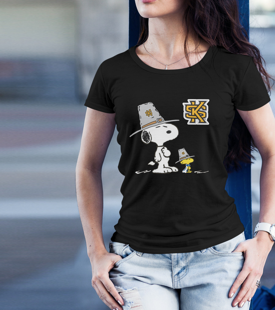 Kennesaw St Snoopy And Woodstock Pilgrim Hat KS T-Shirt