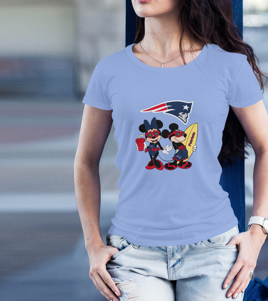 Patriots Mickey And Minnie Vacation With Surfboard And Drink T-Shirt