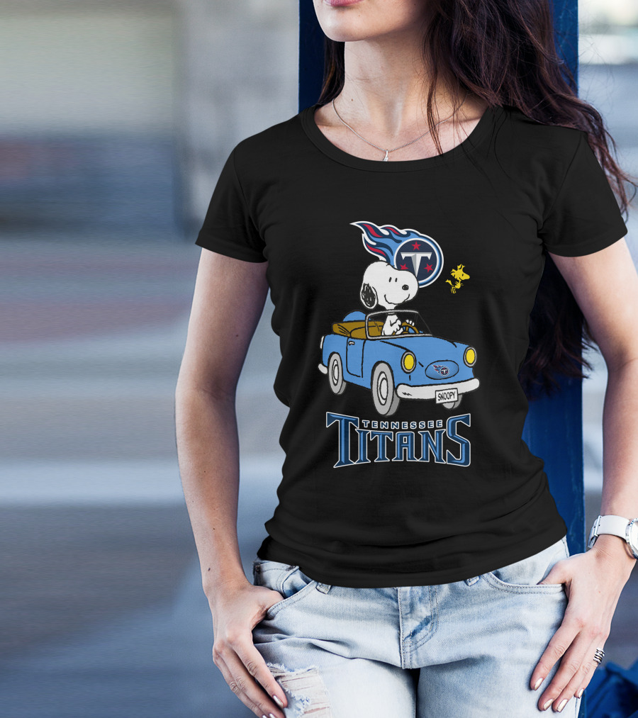 Tennessee Titans Snoopy Driving Woodstock Ride T-Shirt