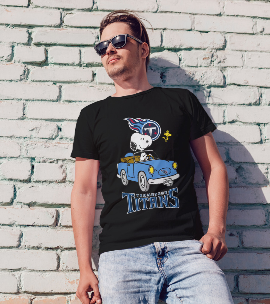 Tennessee Titans Snoopy Driving Woodstock Ride T-Shirt