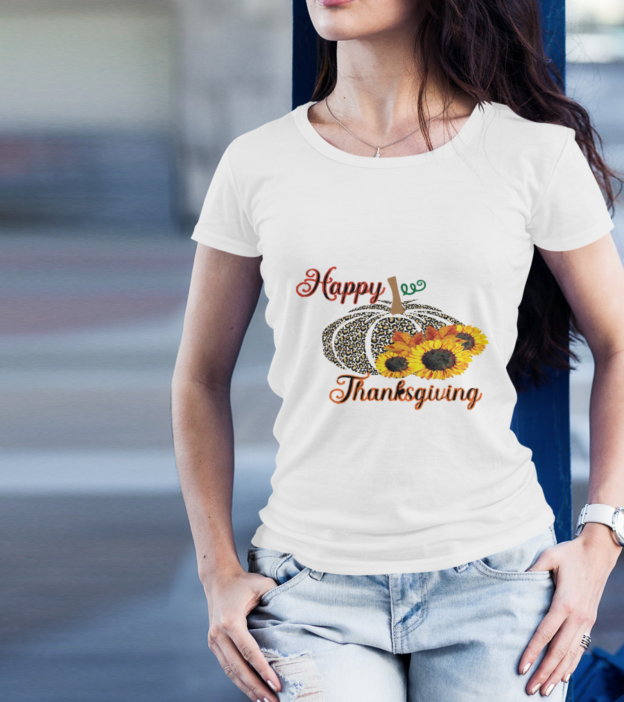 Happy Thanksgiving Leopard Print Pumpkin Sunflowers T-Shirt