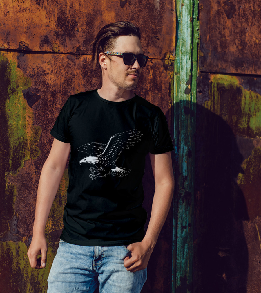 Eagle Outline Majestic Soaring Bird T-Shirt