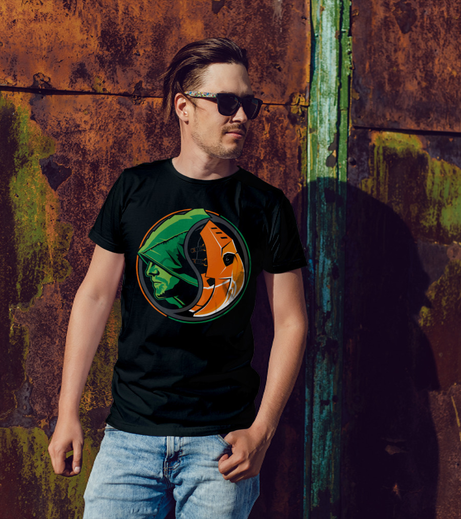 Green Arrow Slade Deathstroke Yin Yang T-Shirt